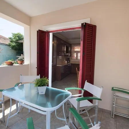 La Strada House *